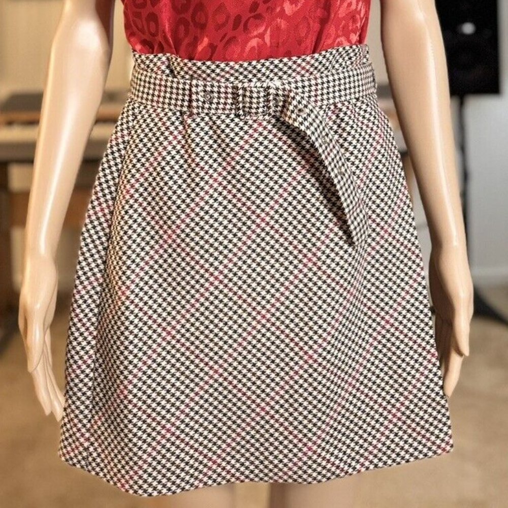 H&M A-line skirt with lining and belt